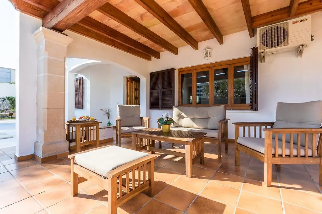 Chalet Falco With Private Pool And Garden Port de Alcudia